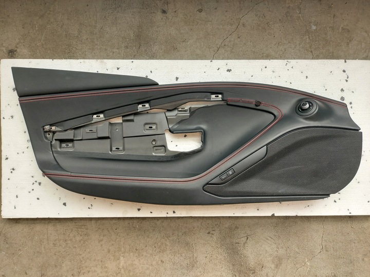 фото №6, Сиденья обшивки обивка средство комплектный ferrari f8 spider