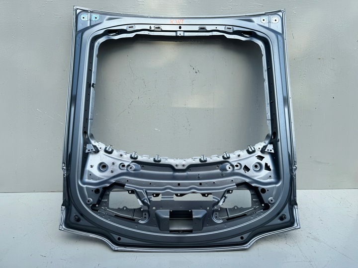фото №15, Mercedes a290 x290 gt 43 4-door amg 18r- крышка крышка багажника зад