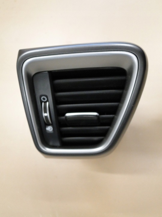 фото №1, Kia ceed iii решітка повітропровід права