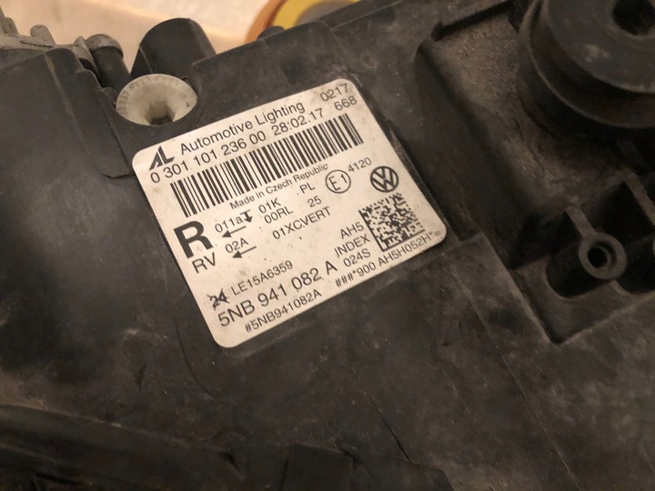 фото №12, Лампи повний led vw tiguan ii 5nb941081a 5nb941082a оригінал вживаний комплект