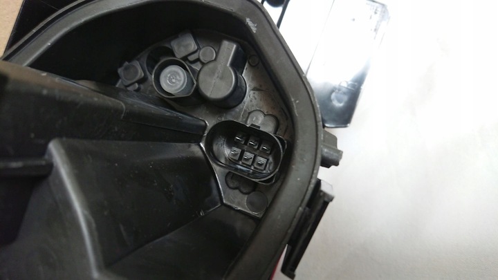 фото №14, Seat ibiza iv 2013- лампы зад оригинальный номер 6j3945095n 6j3945096n