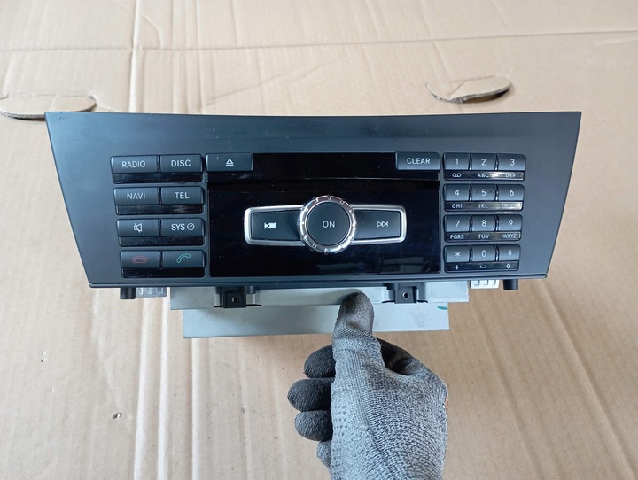 фото №1, Mercedes w204 радио радиопроигрыватель a2049009410