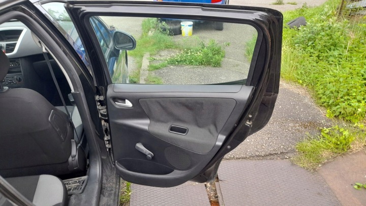 фото №6, Дверь задние зад правое peugeot 207 sw exl