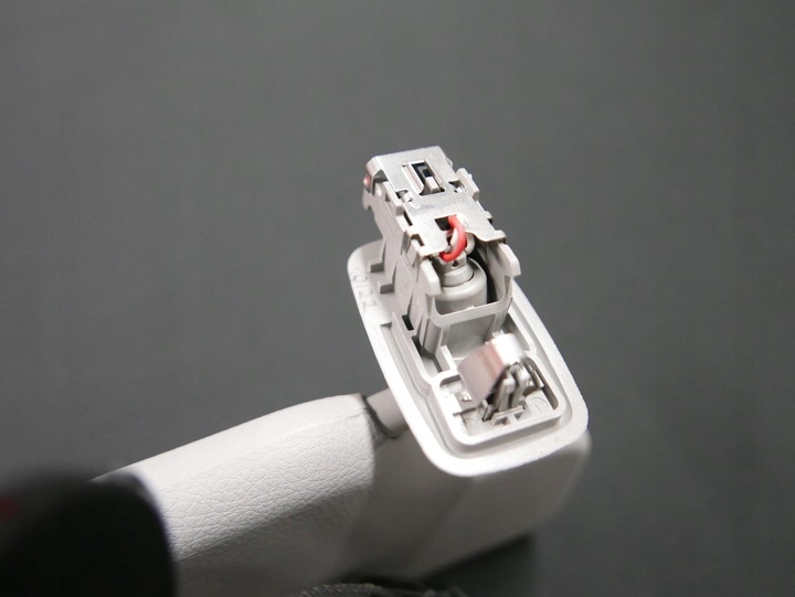 фото №9, Bmw x1 f48 захист сонцезахисна ліва козирок