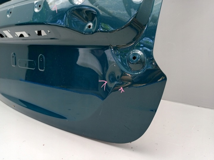фото №8, Toyota yaris iv 4 20- mazda ii 2 21- кришка зад кришка багажника =