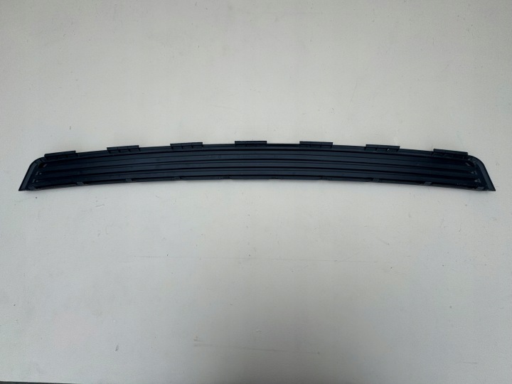 фото №12, Land rover discovery 3 iii молдинг накладка бампера зад задня 8h22-17775-aa