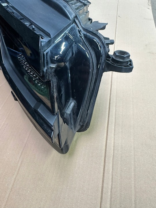 фото №15, Лампа правые перед правая r-line matrix полный led volkswagen touareg iii eu