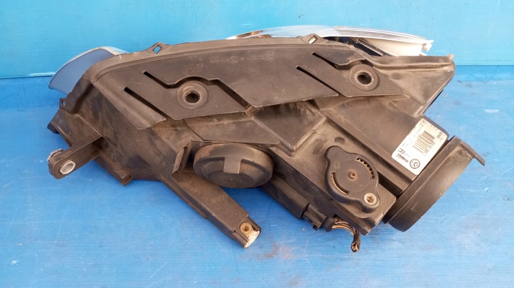 фото №10, Uk корпус отражатель лампа правый перед линза vw passat b6 3c0941006t