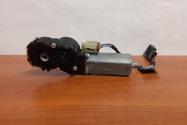 фото №11, Двигунчик передньої правого сидіння bmw x5 e70 9118220 2007