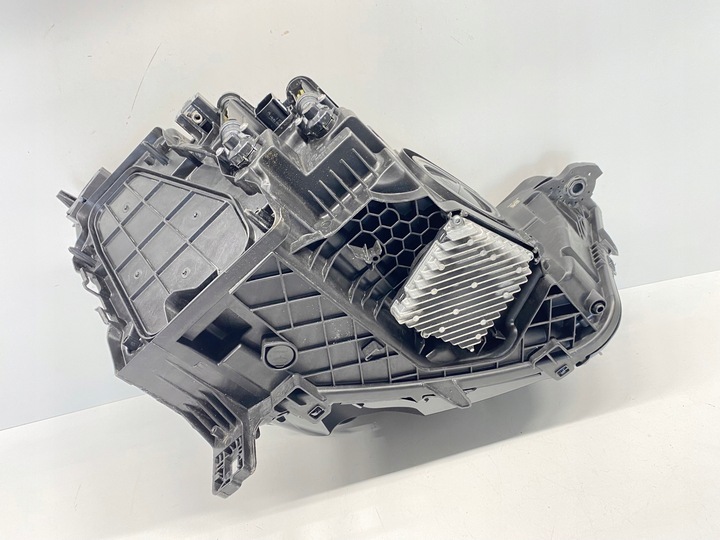 фото №14, Лампа передняя перед левая полный led audi q3 ii 83a 2018-