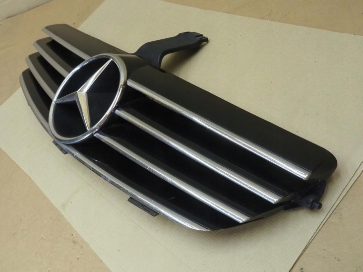 фото №6, Решітка радіатора решітка mercedes w209 clk a2098800183