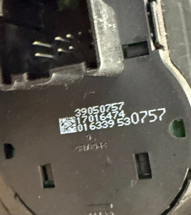 фото №8, Захист панелі консолі європа opel astra k v 13412987
