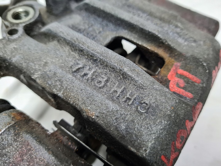 фото №8, Hyundai kona суппорт тормозной левый зад 4x4