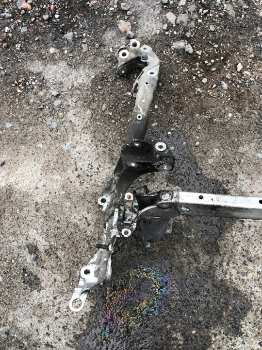 фото №6, Тележка подрамник audi a4 b8 a5 8t0399315j