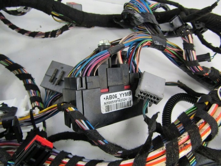 фото №7, Fiesta mk7 жгут установка интерьера панели 1.6tdc