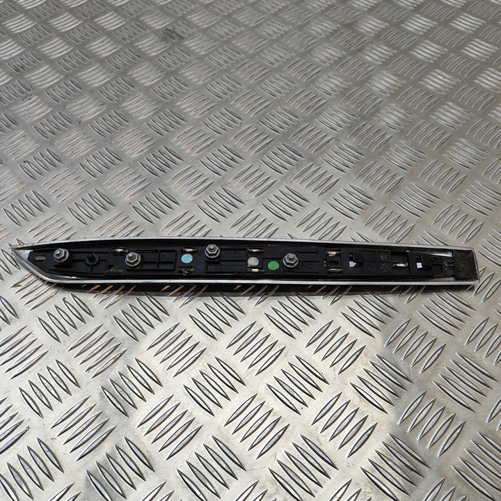 фото №7, Jaguar xj x351 2014 перед сторона права планка / накладка na крило переднє