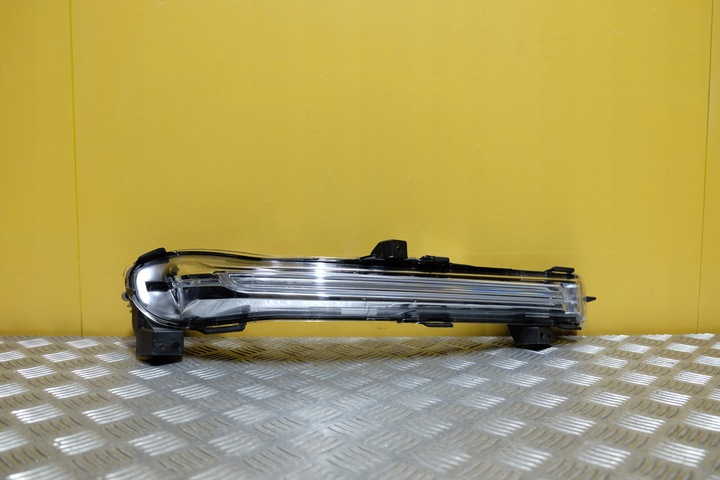 фото №1, Lincoln aviator 2020- лампа протитуманна drl led r usa