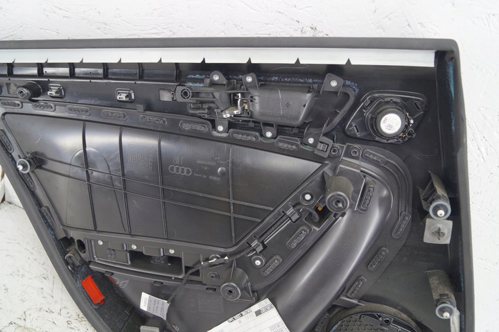 фото №9, Боковина правый зад audi a5 8t sporback 8t8867306