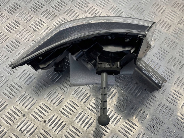 фото №13, Renault oem номер 265505405r clio v фара задня права зад праве