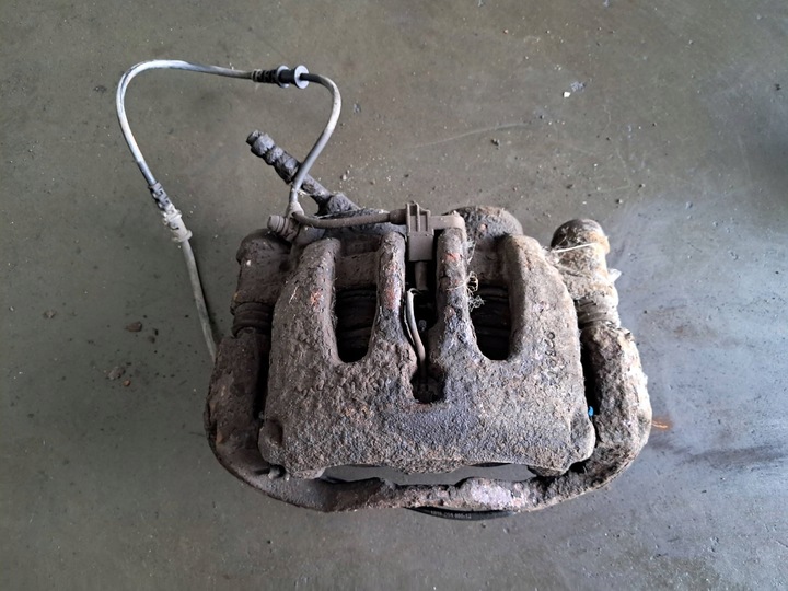 фото №1, Супорт гальмівний лівий перед mercedes sprinter w906