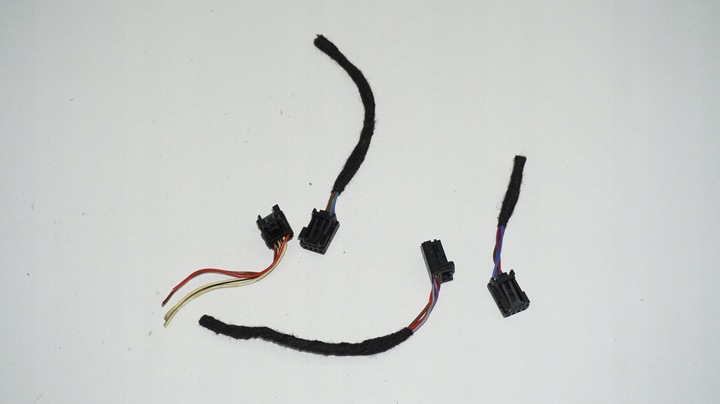 фото №15, Audi volkswagen штекер разъём соединитель 8e0973754