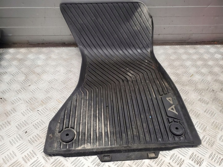 фото №8, Audi a4 s4 b9 8w 8w1061501 комплект оббивка