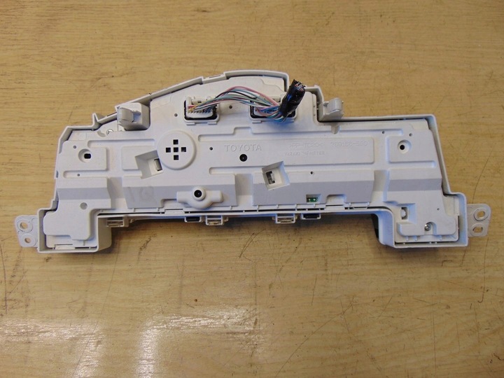 фото №8, Спідометр  манометр toyota iq 83800-74040-c європа