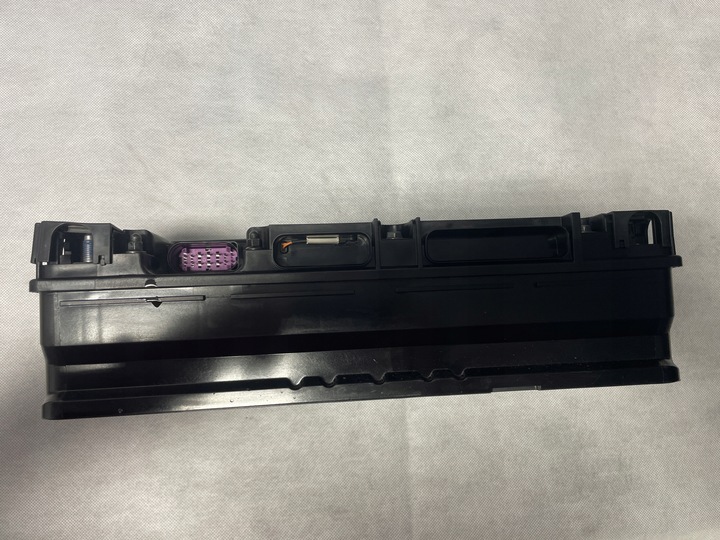 фото №4, Audi q7 q8 батарея li-ion 24r 4n0915105f