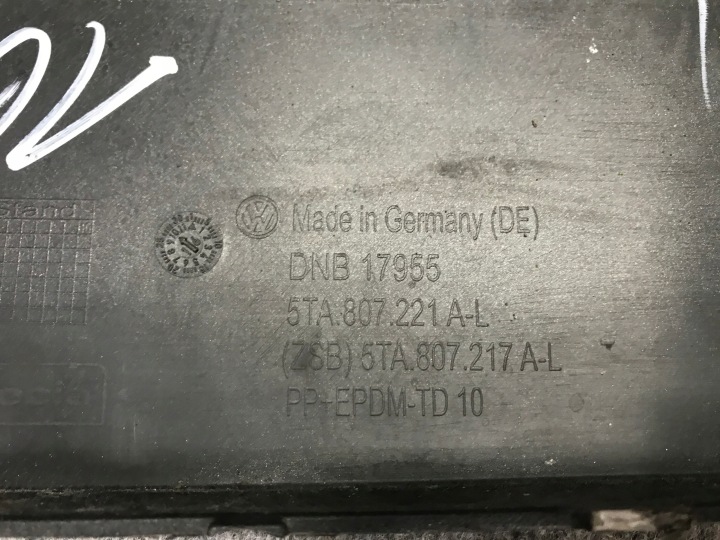 фото №11, Volkswagen oem номер 5ta807221al бампер
