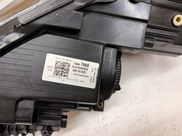 фото №10, Opel crossland x 2017 - фара передній праве 13467968 oem