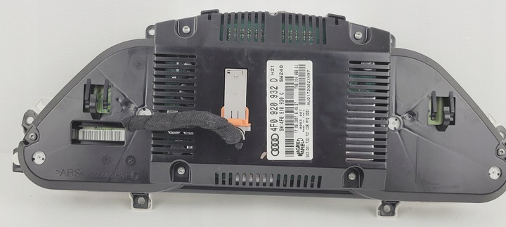 фото №6, Audi a6 c6 спідометр  кольоровий манометр прилади 3.0 tdi acc радар 4f0920932d