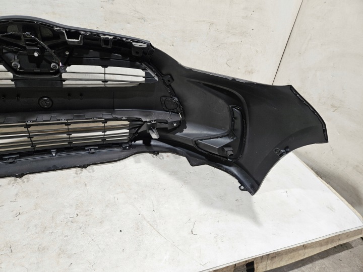 фото №12, Toyota yaris iv p21 бампер перед комплектный 209