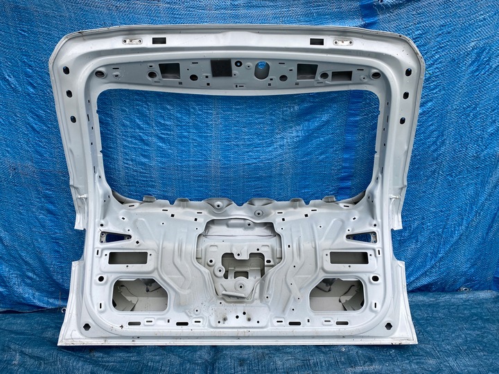 фото №9, Skoda elroq крышка зад крышка багажника ls9r