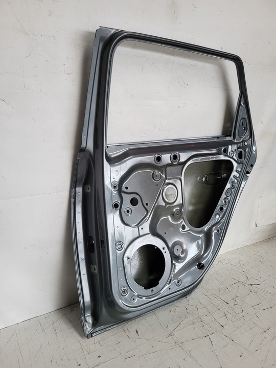 фото №10, Дверь правые зад задние seta leon iii универсал 5f9 12-