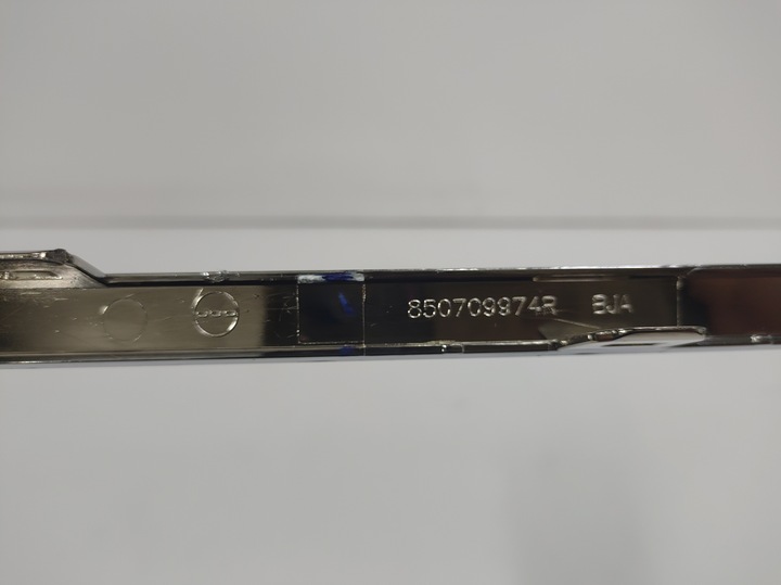 фото №5, Renault clio v планка хромированная хром бампера заднего зад