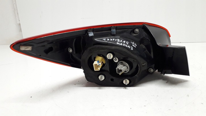 фото №11, Mazda 3 iii 13- лампа правая задняя led b45d-51150