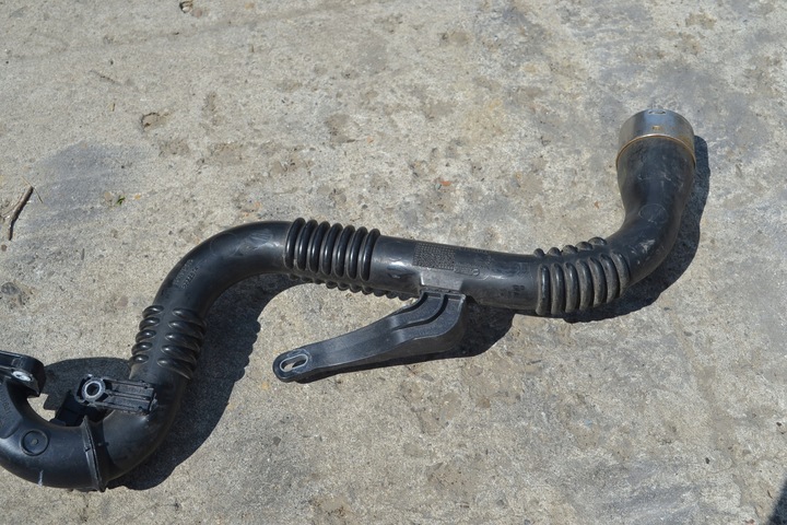 фото №7, Оригинальный номер renault шланг воздуха dacia duster 1.2 tce