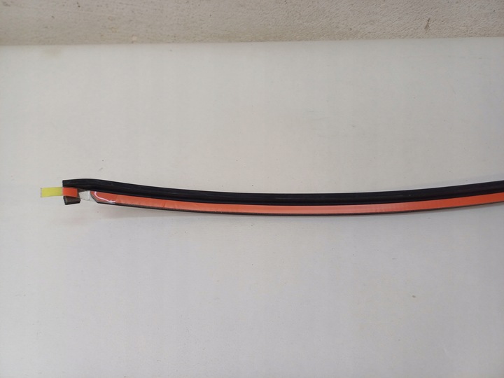 фото №11, Прокладка стёкла лобовой перед porsche panamera 971 16-