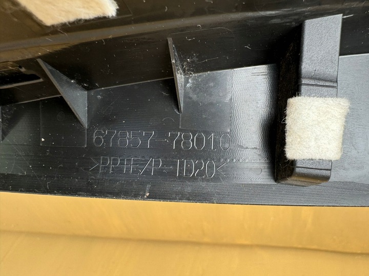 фото №10, Lexus nx 2 ii 21r- планка крыльев накладка правые зад 67857-78010