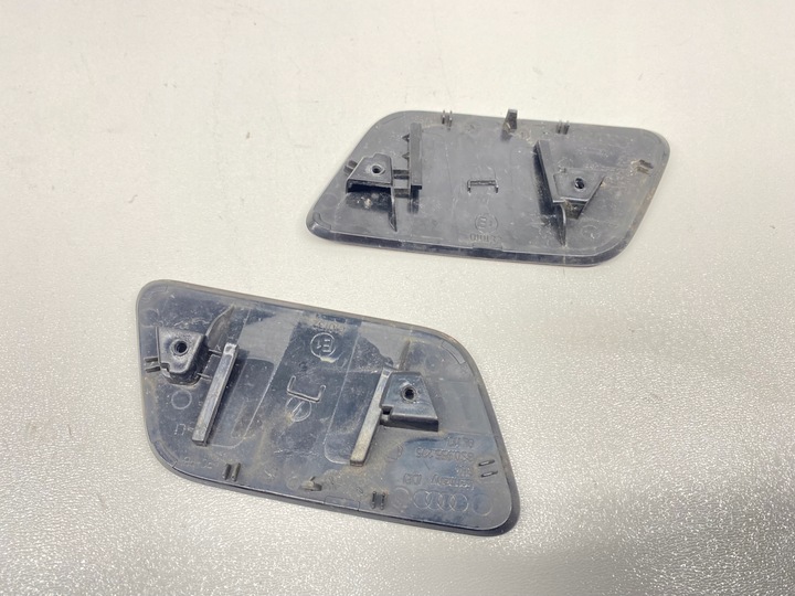 фото №2, Заглушка кришка склоомивача ліва audi tt 8s0