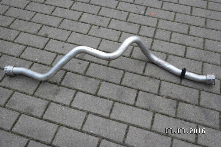 фото №1, Труба воды правая зад porsche 991 9p1121568