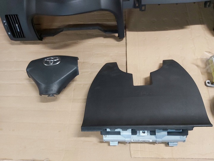 фото №5, Toyota corolla verso ii панель air bag подушка pas