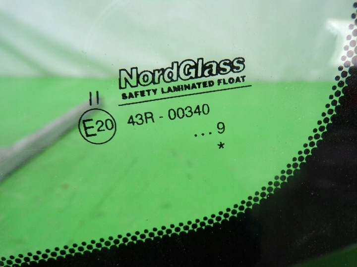 фото №2, Toyota avensis ii t25 стекло передняя лобовое самовывоз/ получение личный