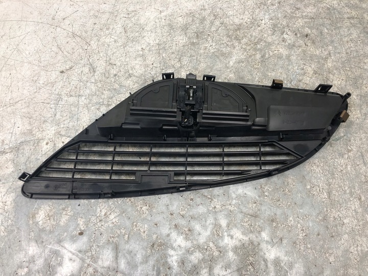 фото №6, Решітка повітропровід середня citroen c5 iii 9682419677