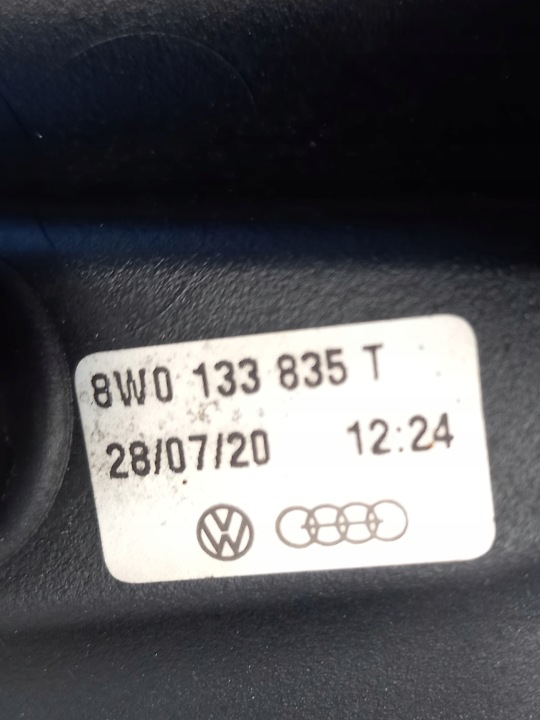 фото №7, Корпус фильтра воздуха расходомер audi a4 b9 3.0 tdi 8w0133835t