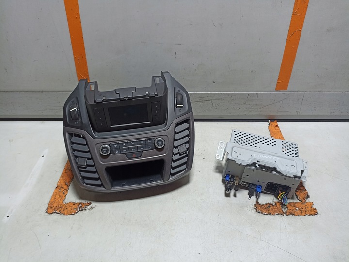 фото №1, Ford tourneo connect mk2 рестайлинг радио kt1t-18d832-bt