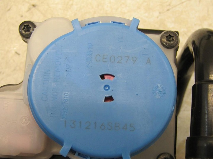 фото №3, Натягувач pas безпеки правий перед переднє mazda cx3 cx-3