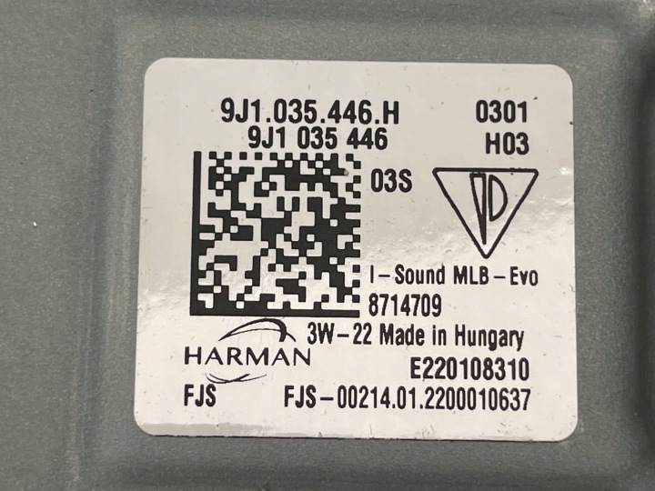 фото №8, Porsche oem номер 9j1035446h taycan підсилювач аудіо harman