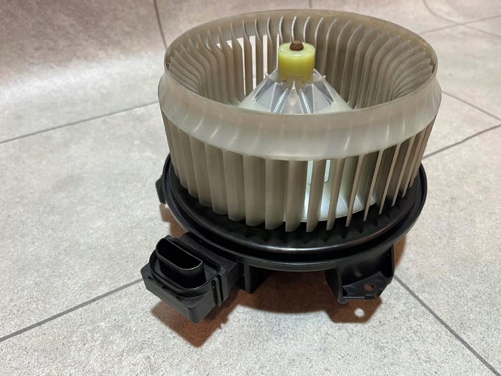 фото №1, Jeep compass 06-16 повітродувка нагрівача оригінал