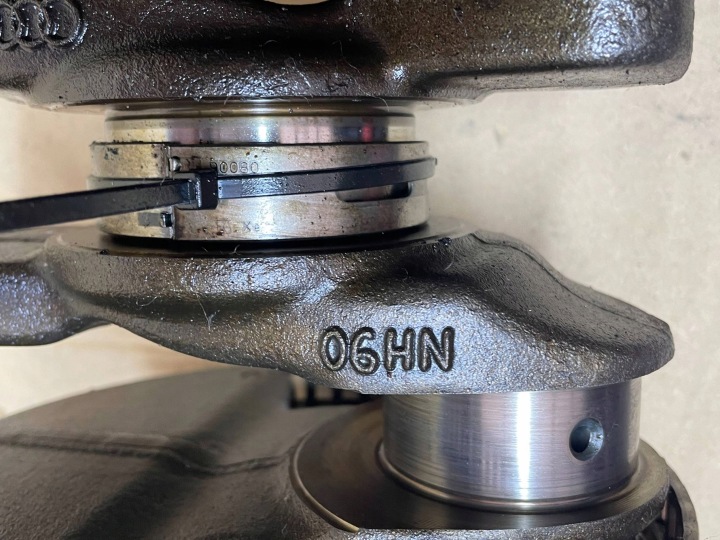 фото №12, Audi a5 8t a4 b8 2.0 tfsi cdn вживаний вал колінчастий + вживані вкладиші 06hn
